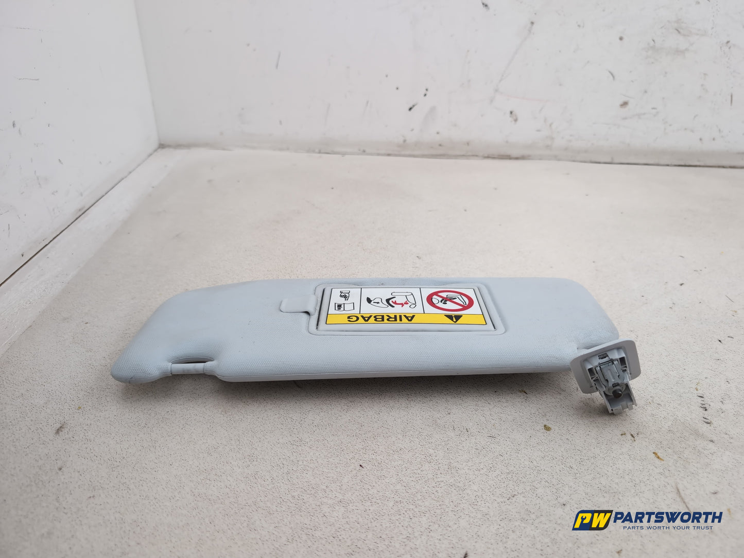 Sun Visor LH 5