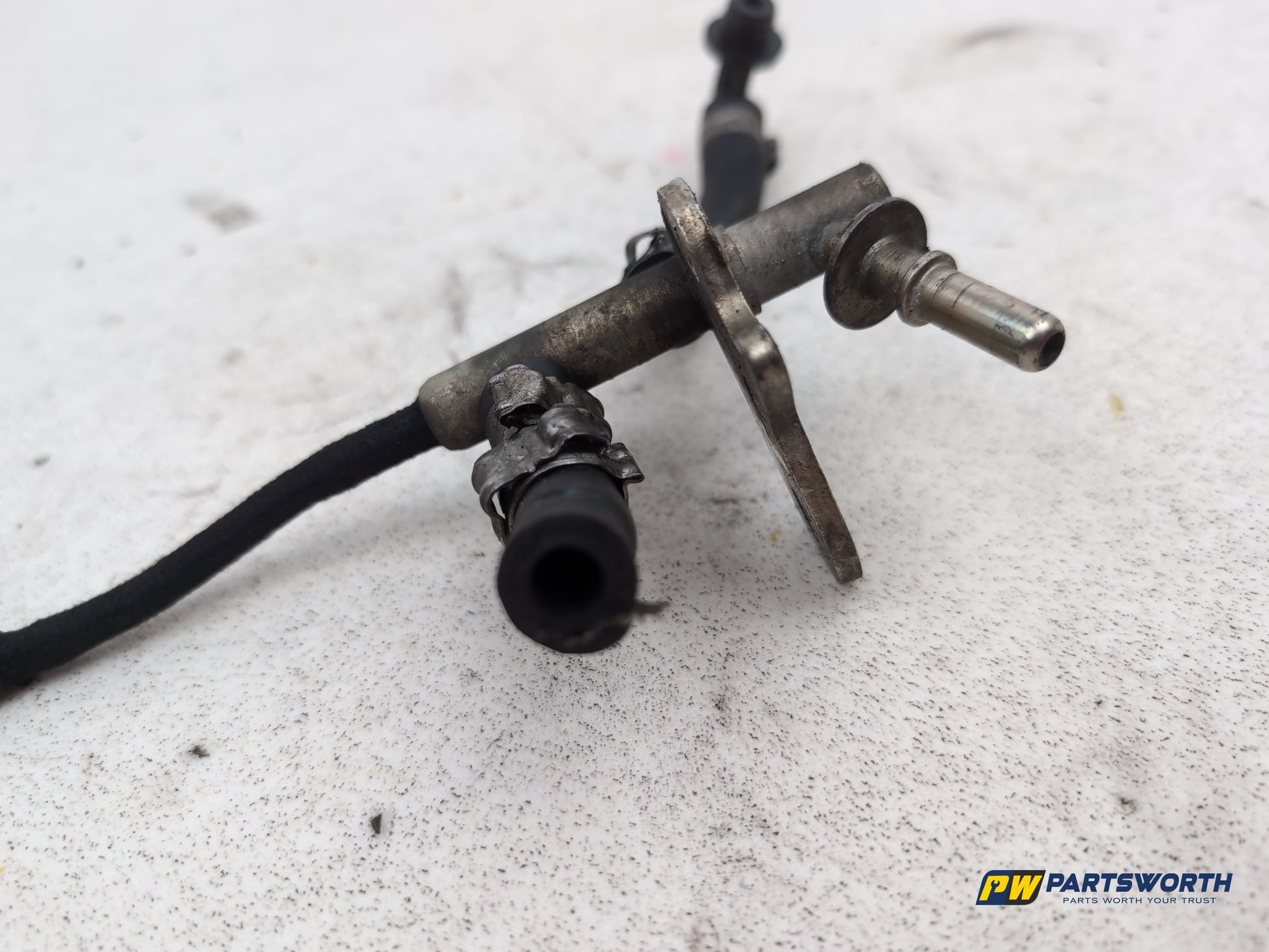 Fuel Rail 5