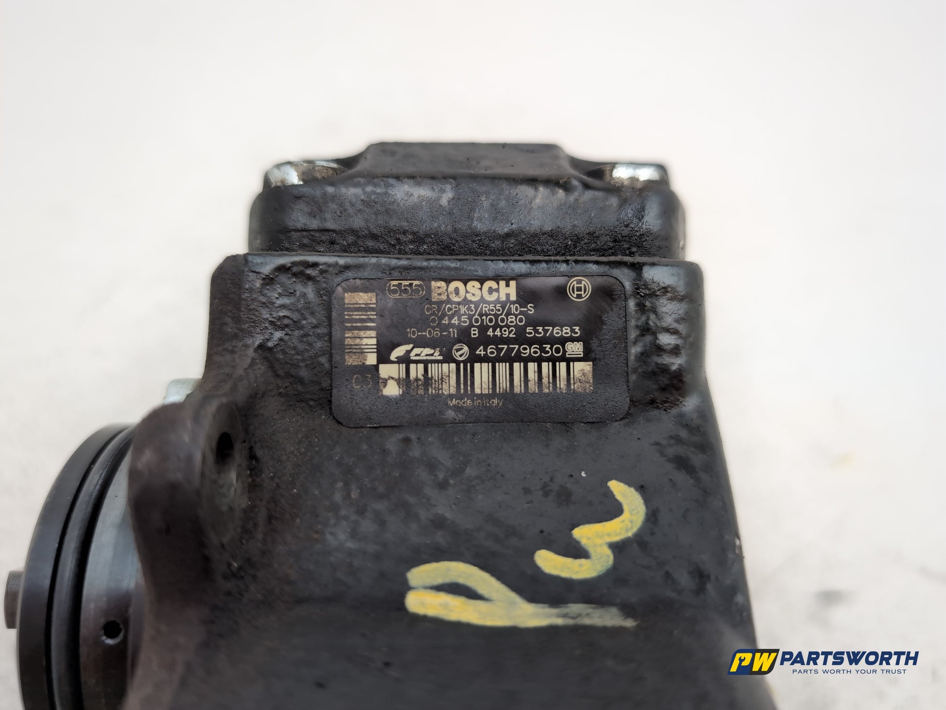 High pressure fuel pump 5