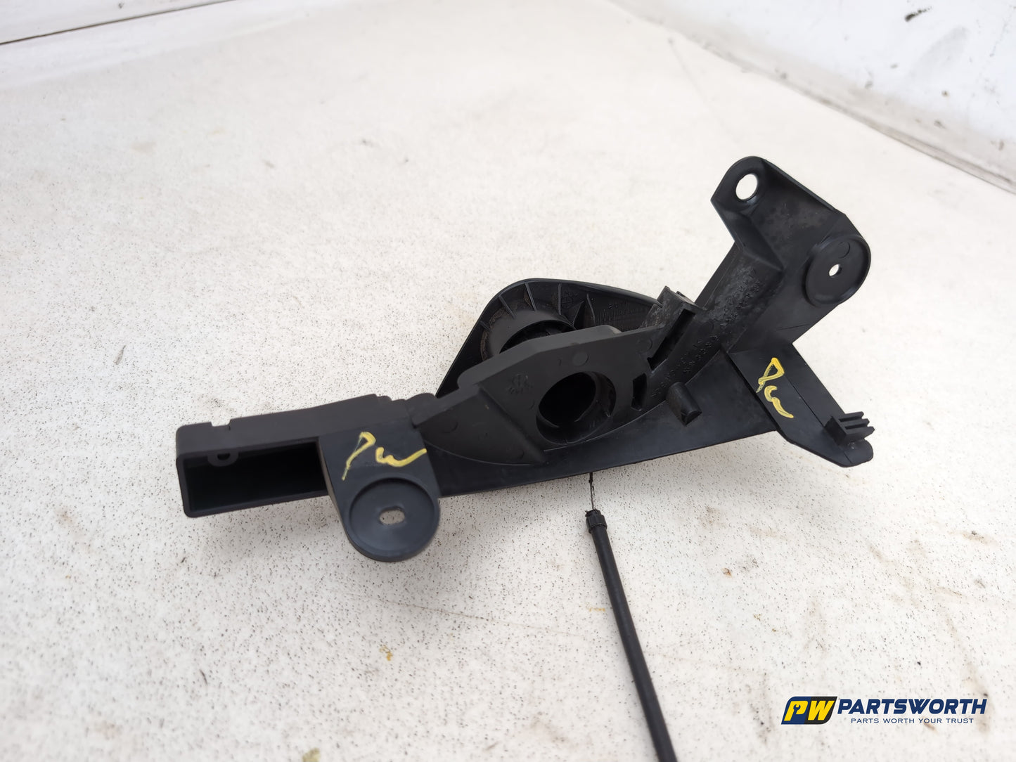 Bonnet Release Handle 1