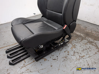 Seat Front RH 5