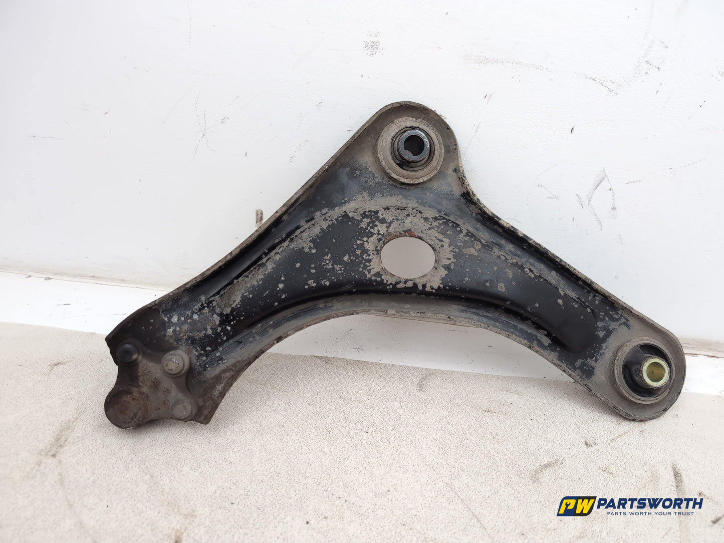 Suspension Arm Front Lower Wishbone RH 5