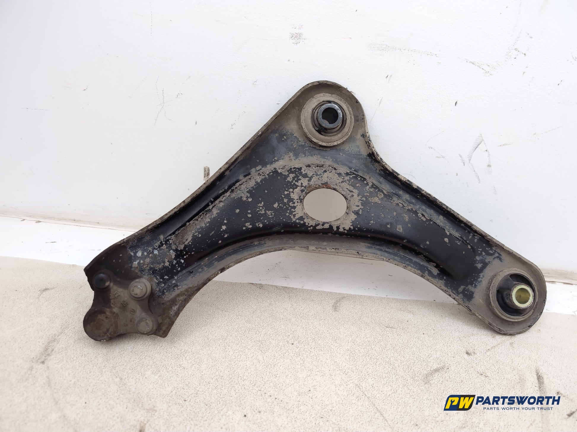 Suspension Arm Front Lower Wishbone RH 5