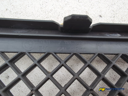 Grille Front 5