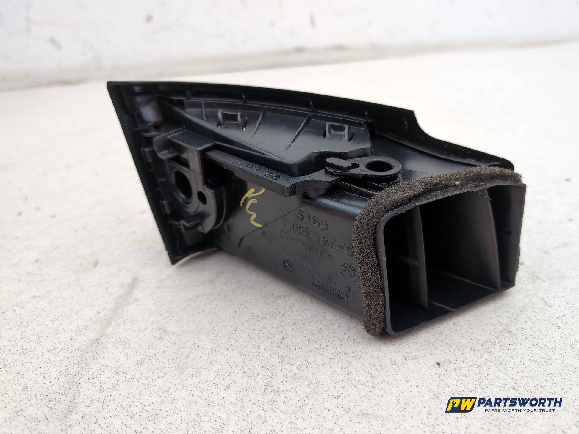 Dashboard Trim With Air Vent  5