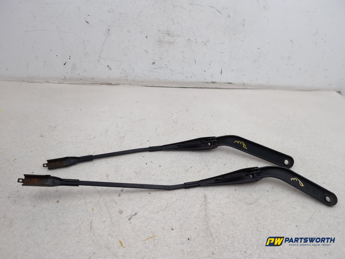 Wiper Front Arm 5