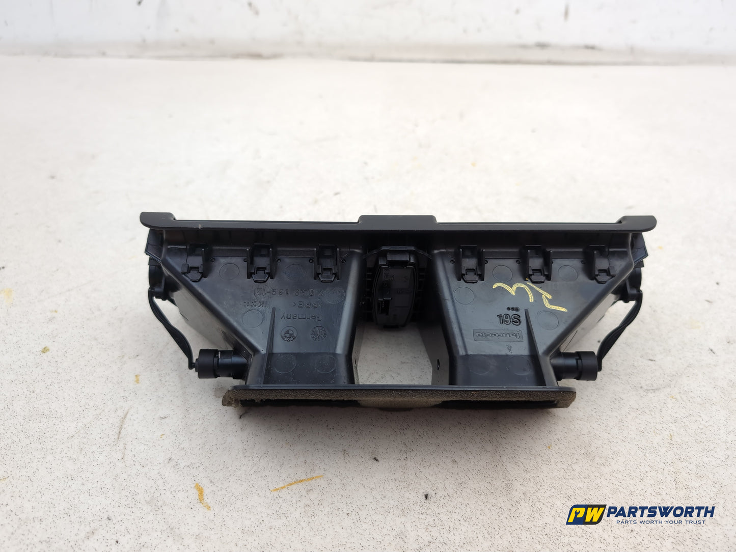 Dashboard Trim With Air Vent  5