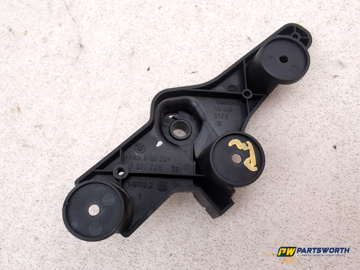 Bonnet Release Handle 5