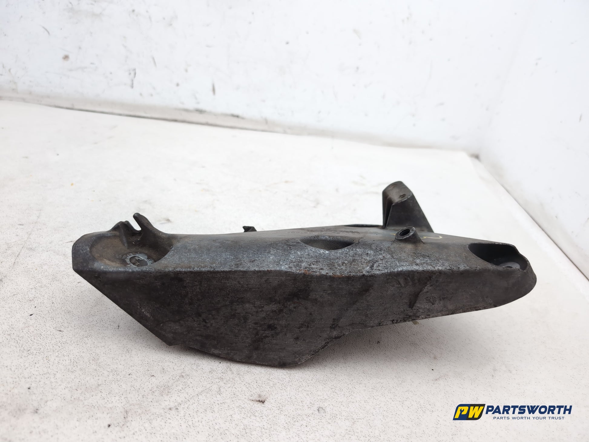 Engine Mounting Bracket 5