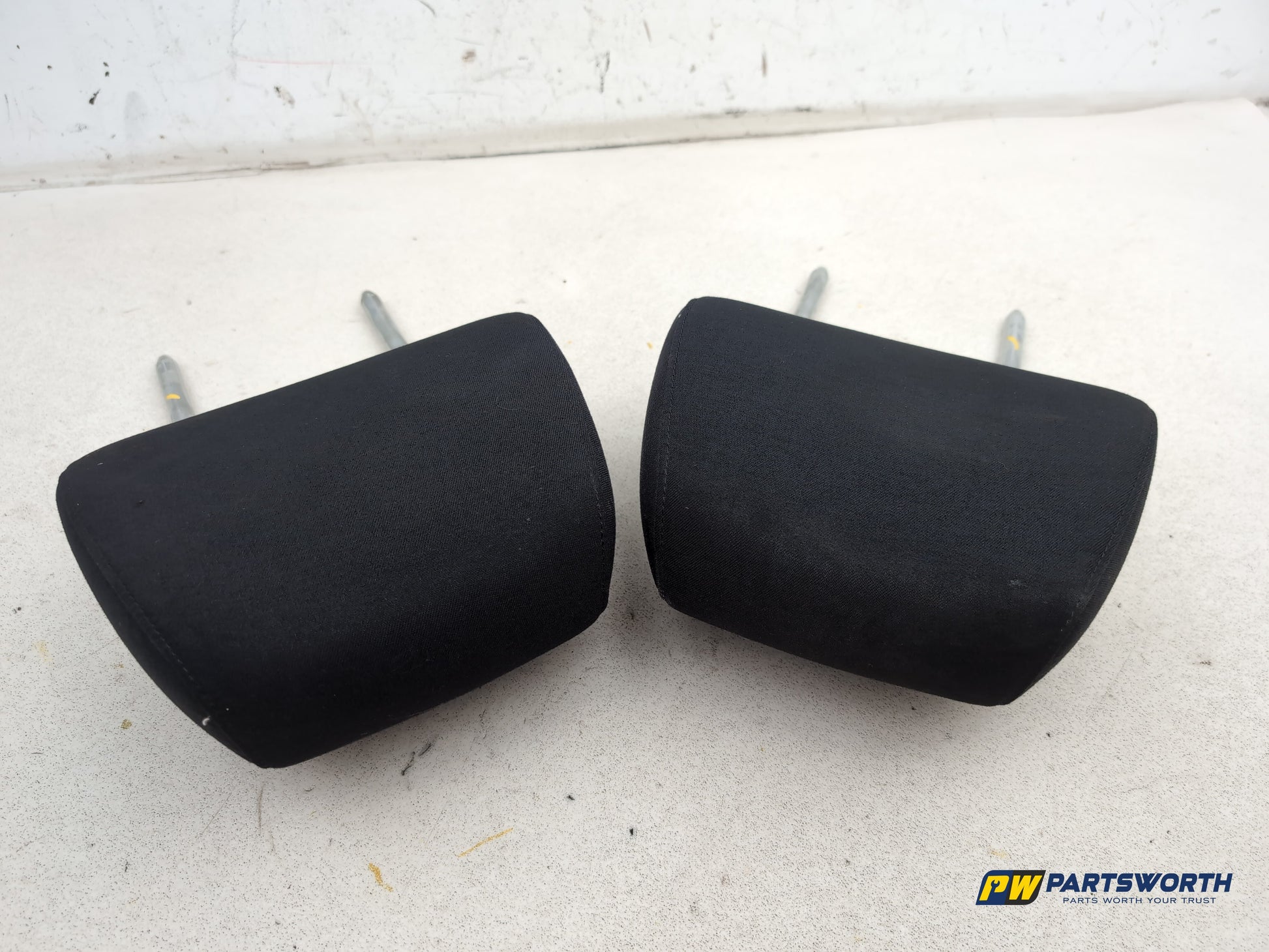 Headrest Front Pair 5