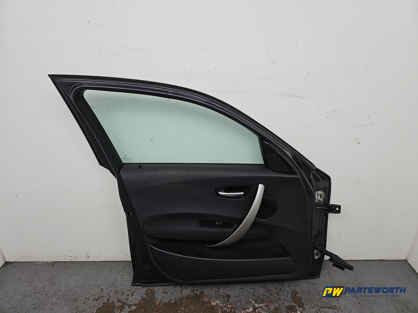 Door Front LH 5