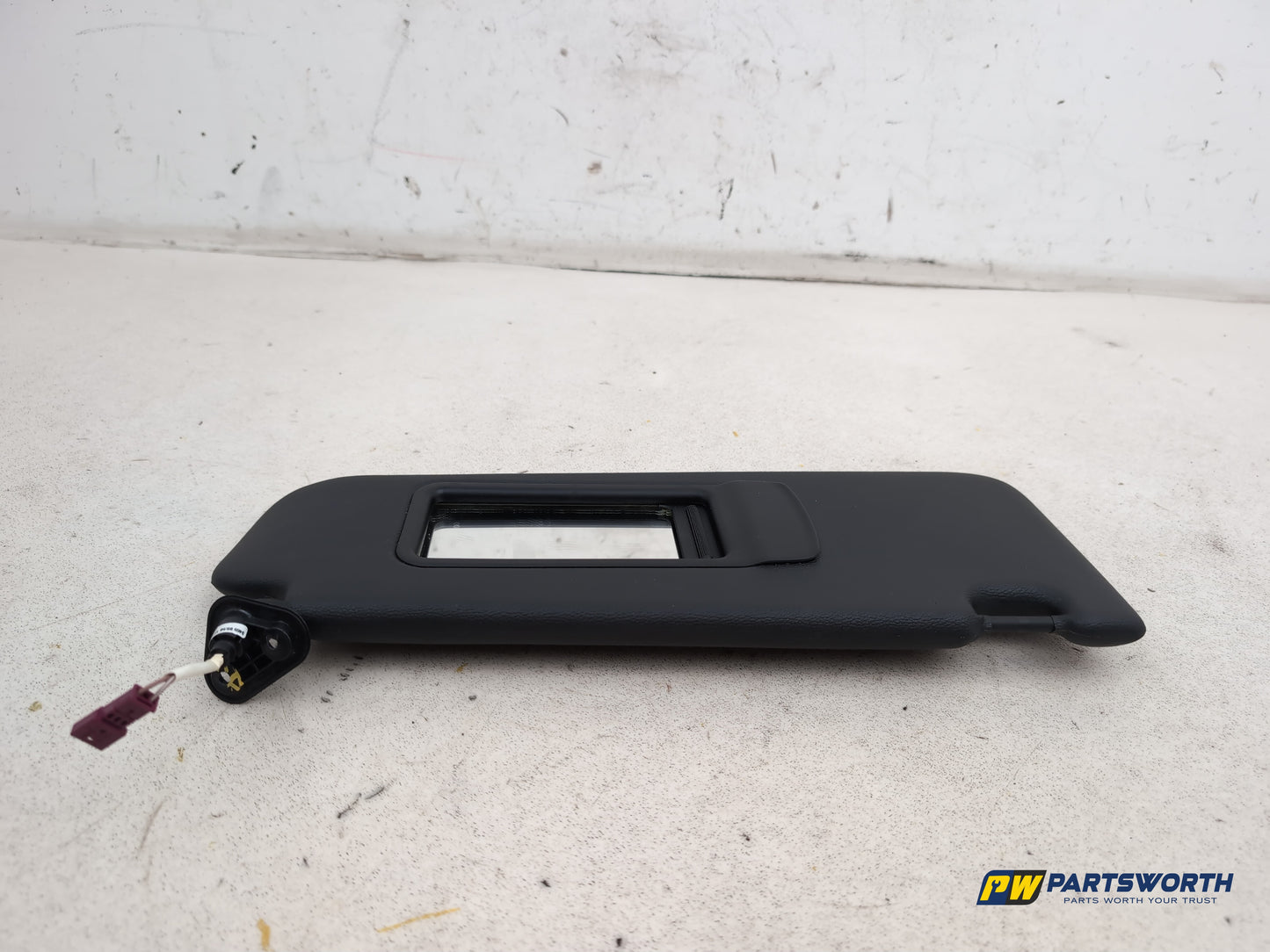 Sun Visor RH 5
