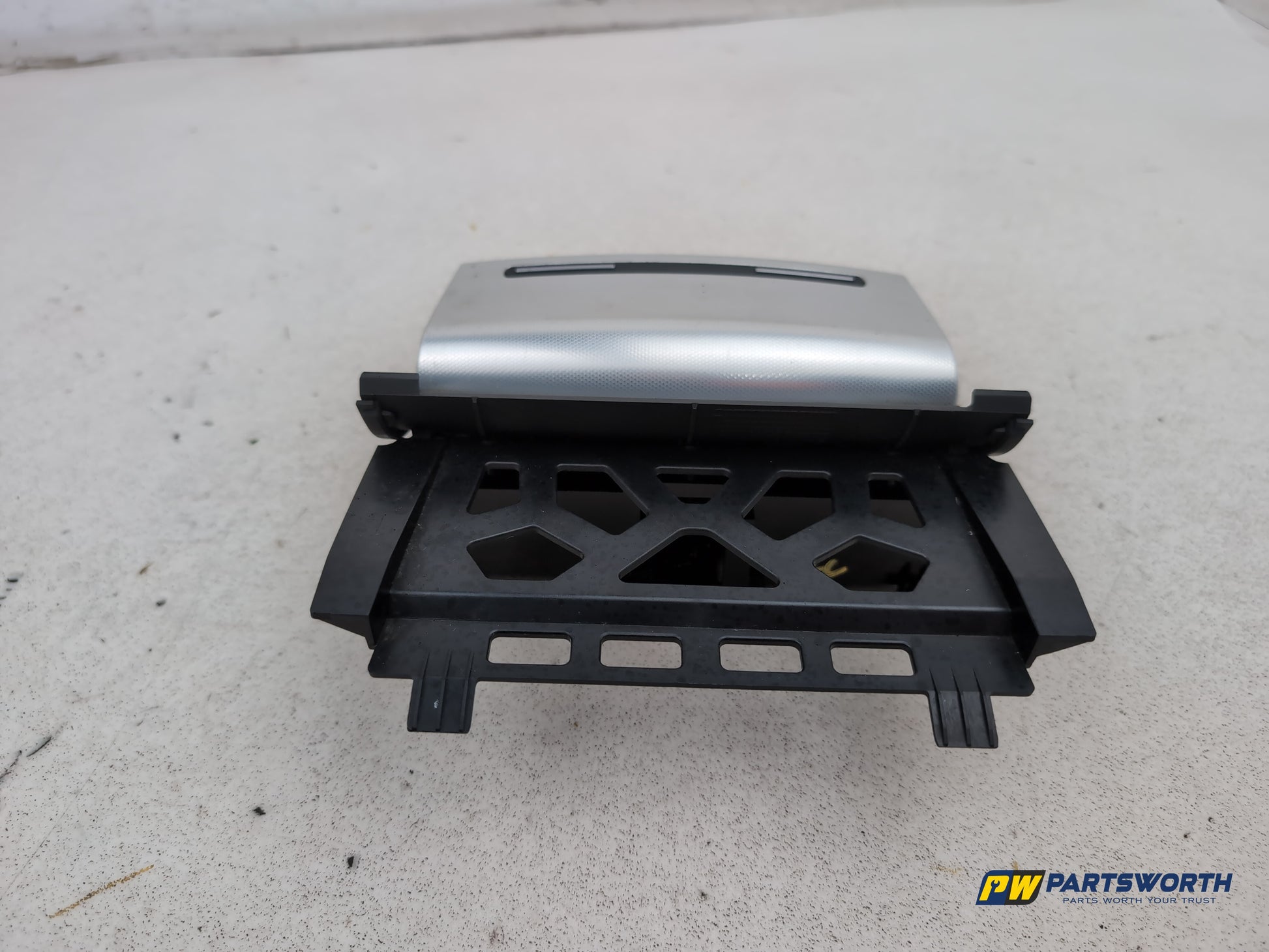 Ashtray Centre Console 5