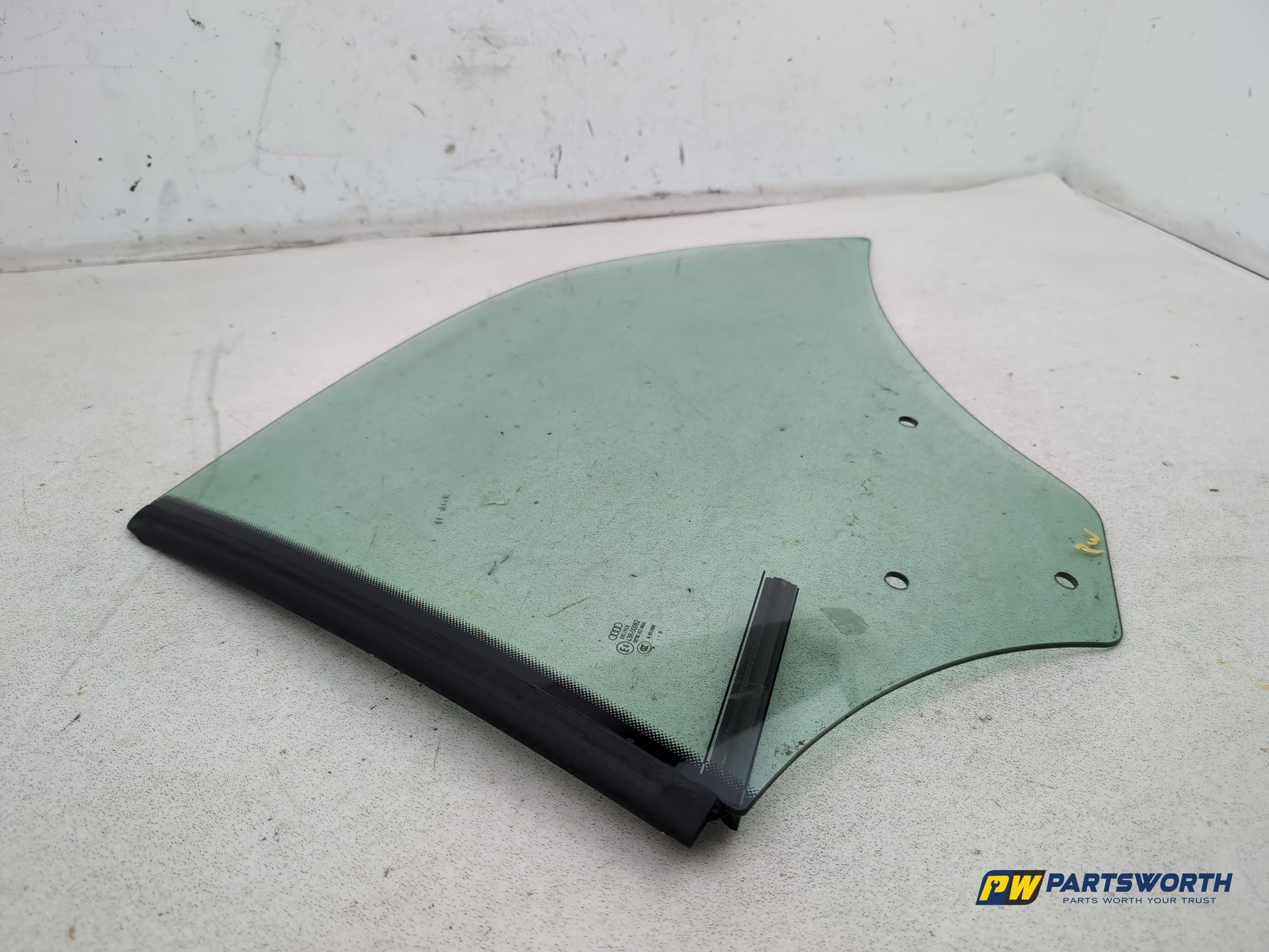 Door Glass Quarter Light Rear LH 5