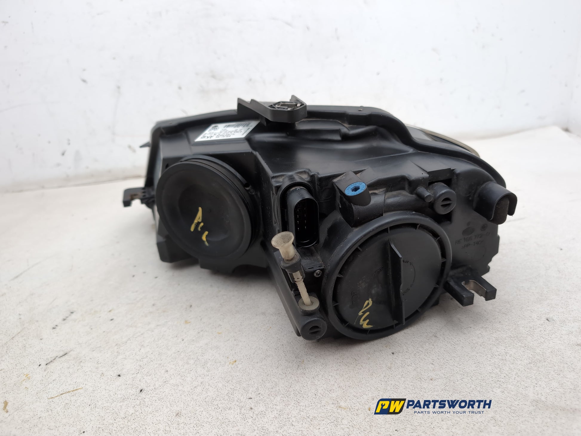 Headlamp RH 5