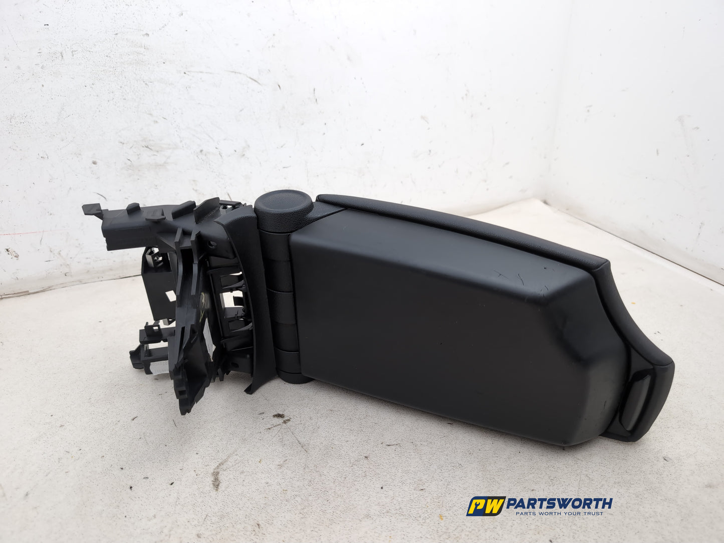 Centre Console Armrest 5