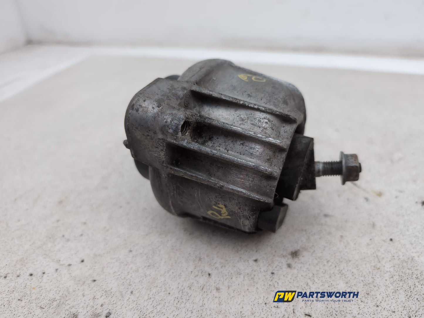 Engine Mounting Bracket 5