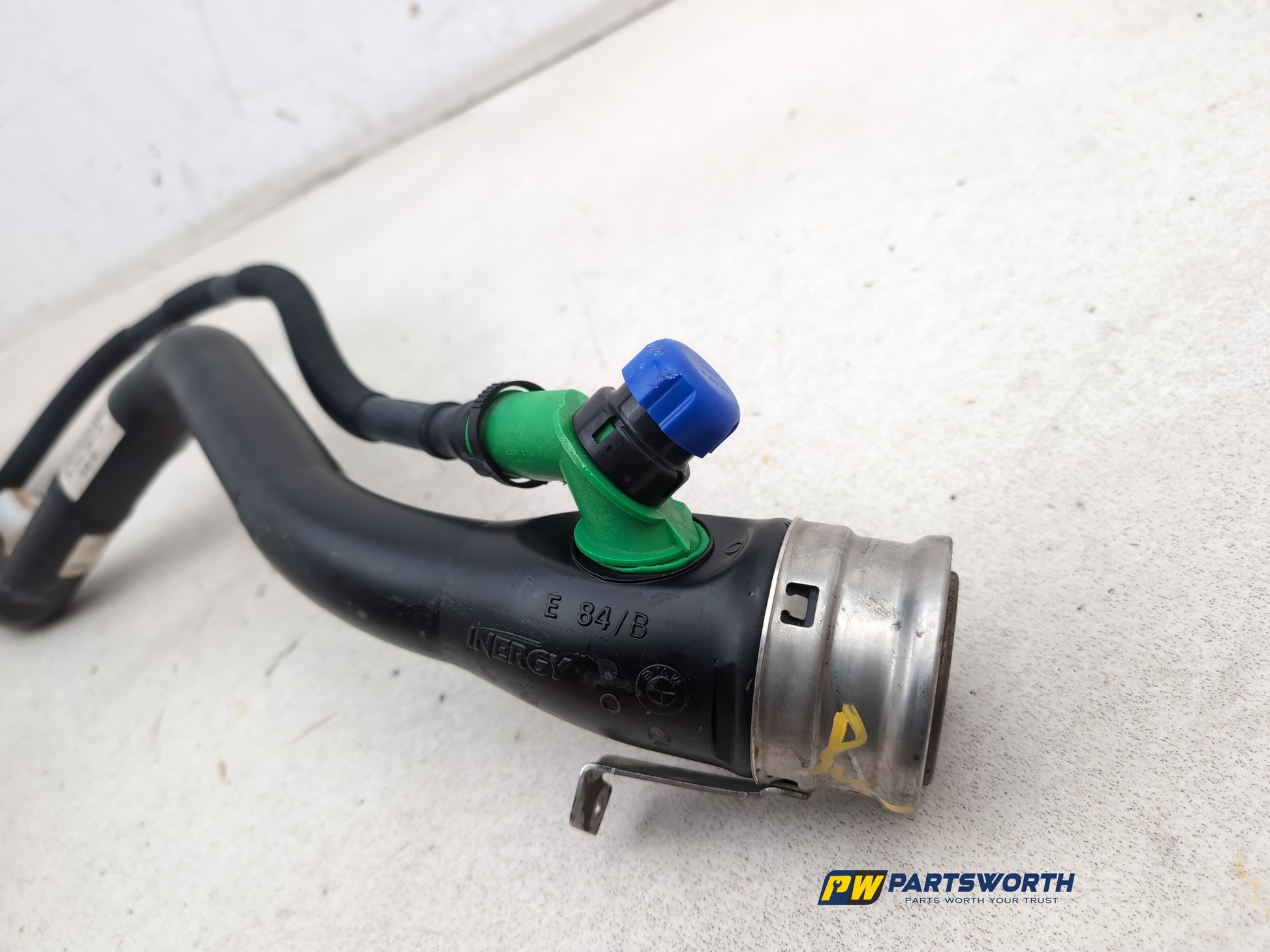 Fuel filler neck 5