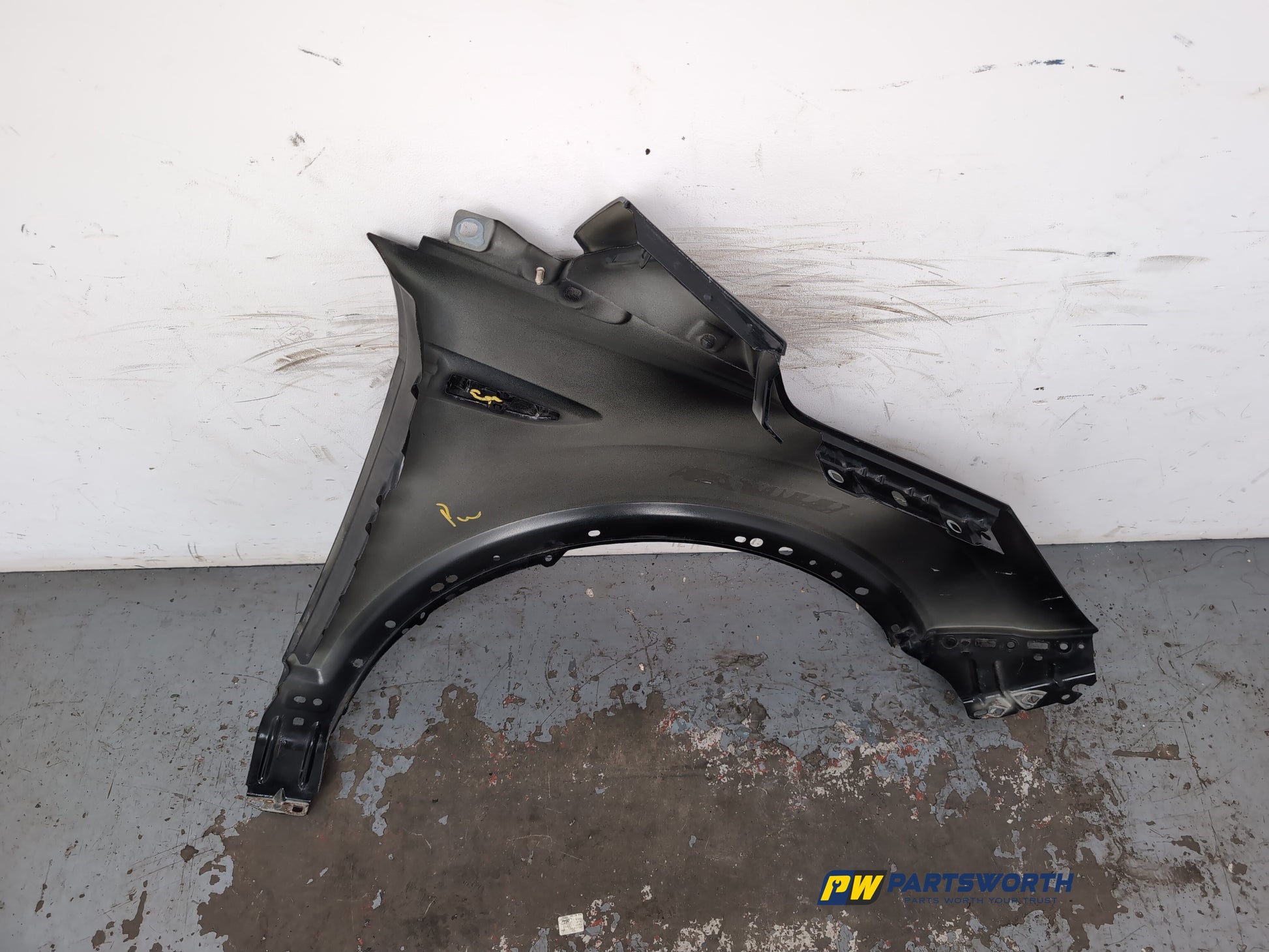 Wing Front LH 5