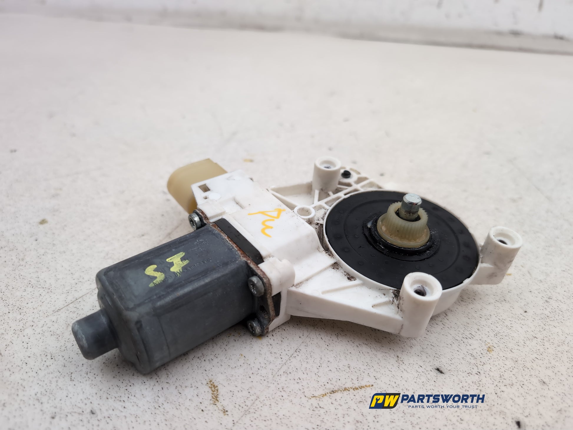 Left Front Window Motor 5