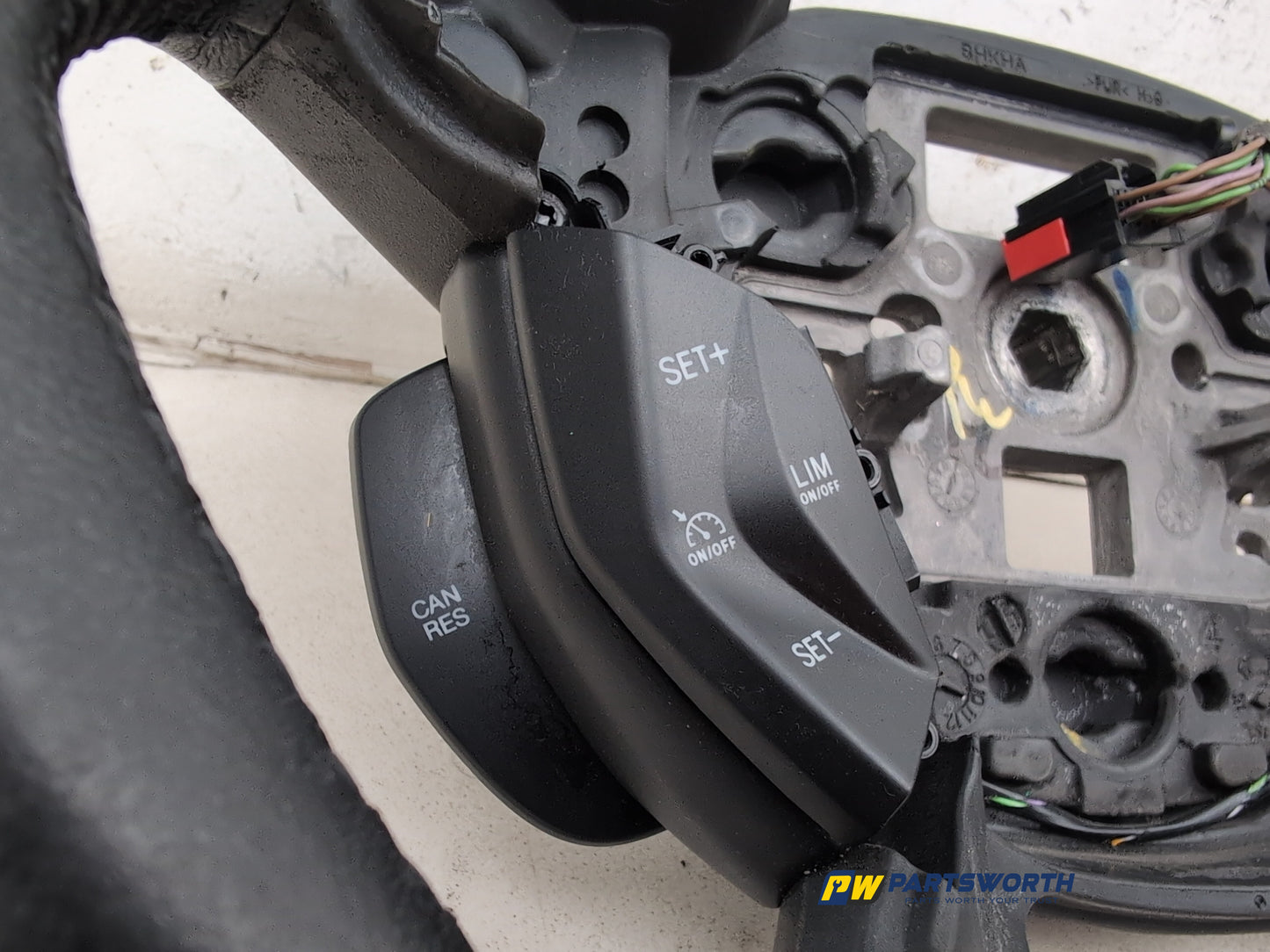Steering Wheel 5