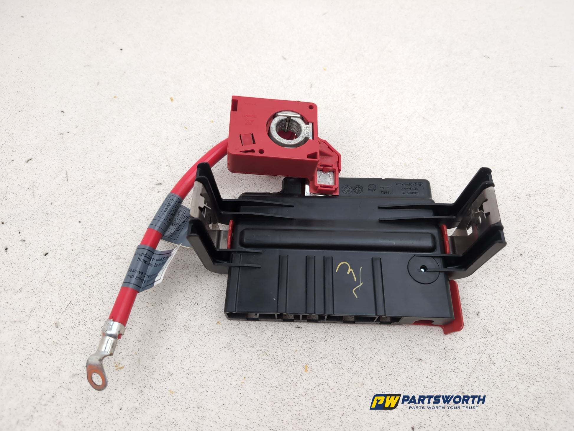 Positive Pole Battery Power Boot Distribution Fuse Box 5