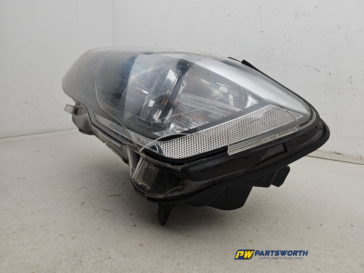 Headlamp LH 5