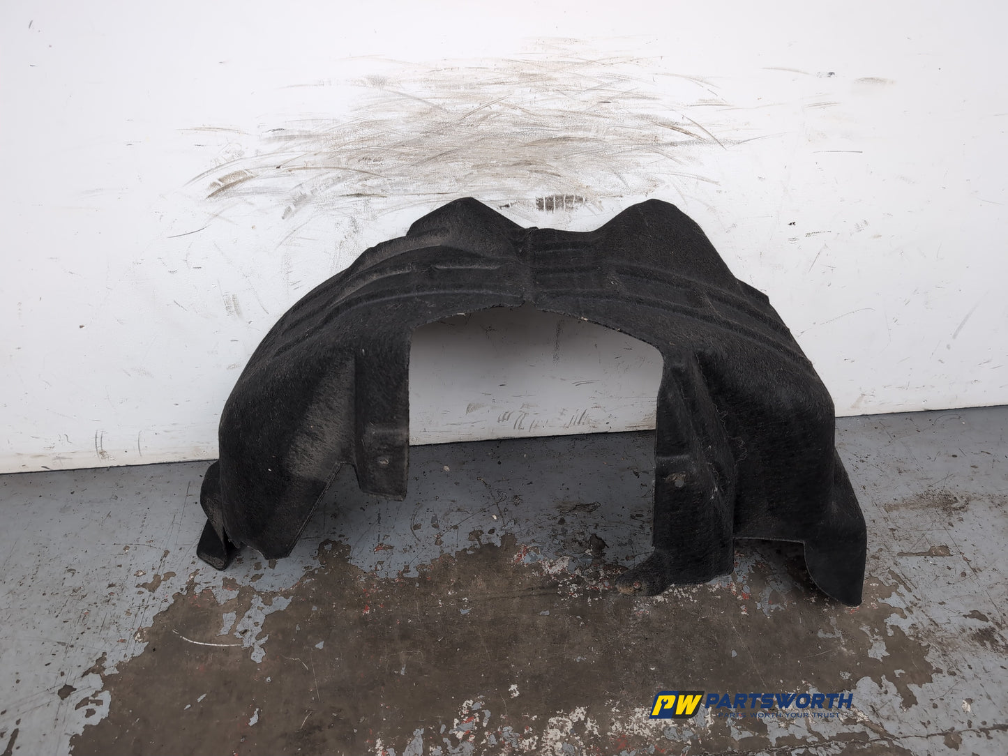 Moulding Wheel Arch Rear RH 5