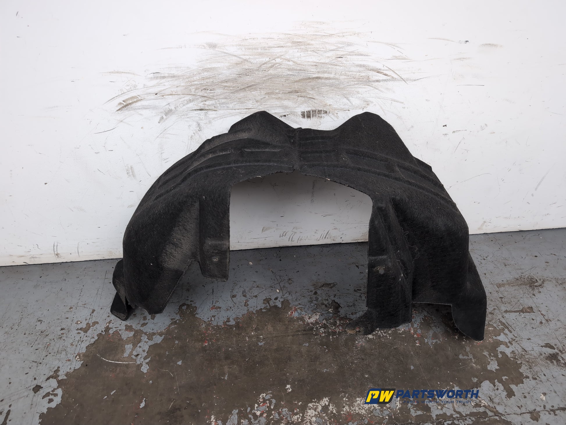 Moulding Wheel Arch Rear RH 5