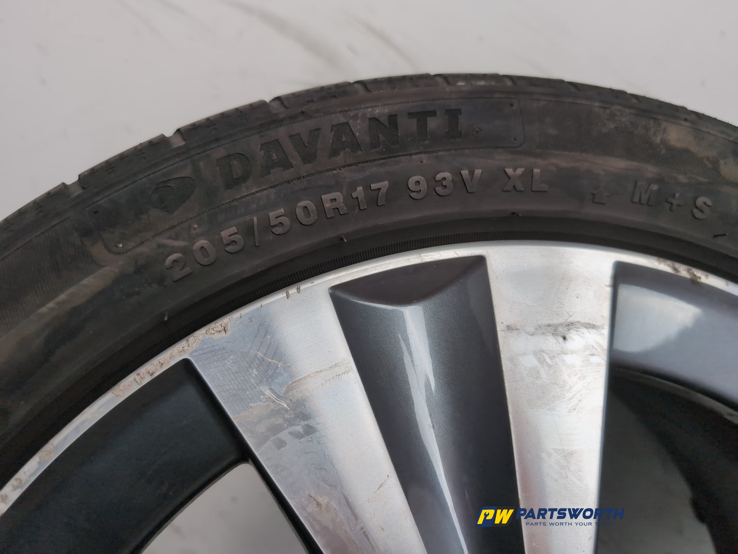 Wheel Road Alloy 5
