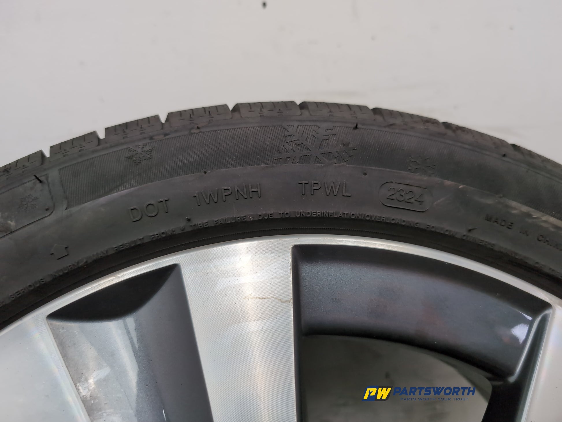 Wheel Road Alloy 5