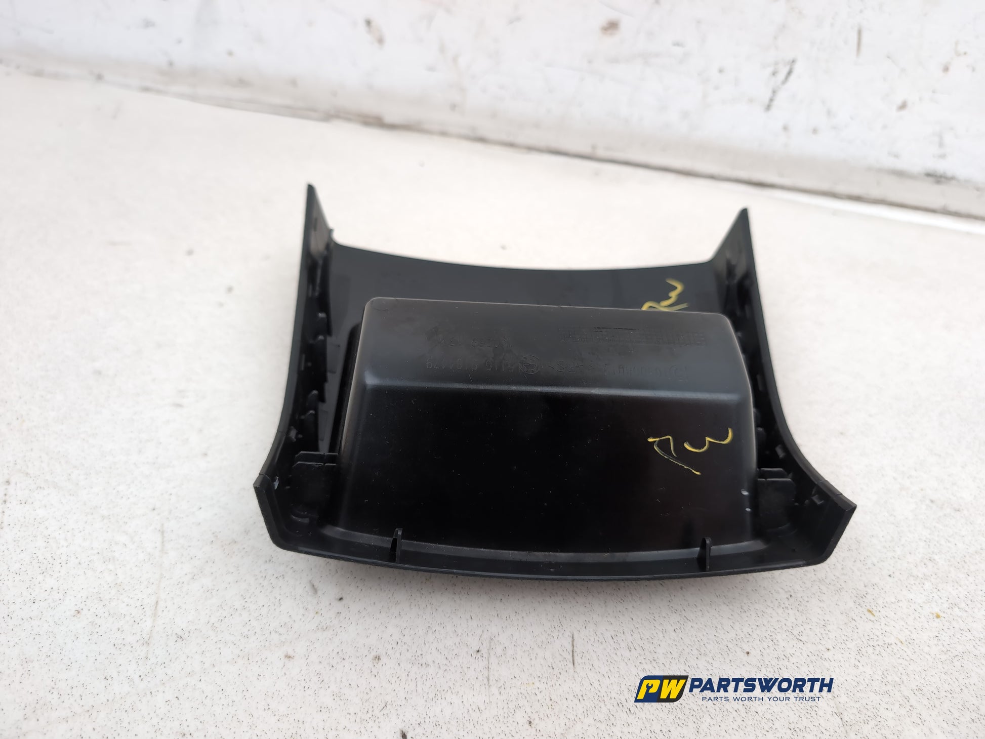 Centre Console Trim  5