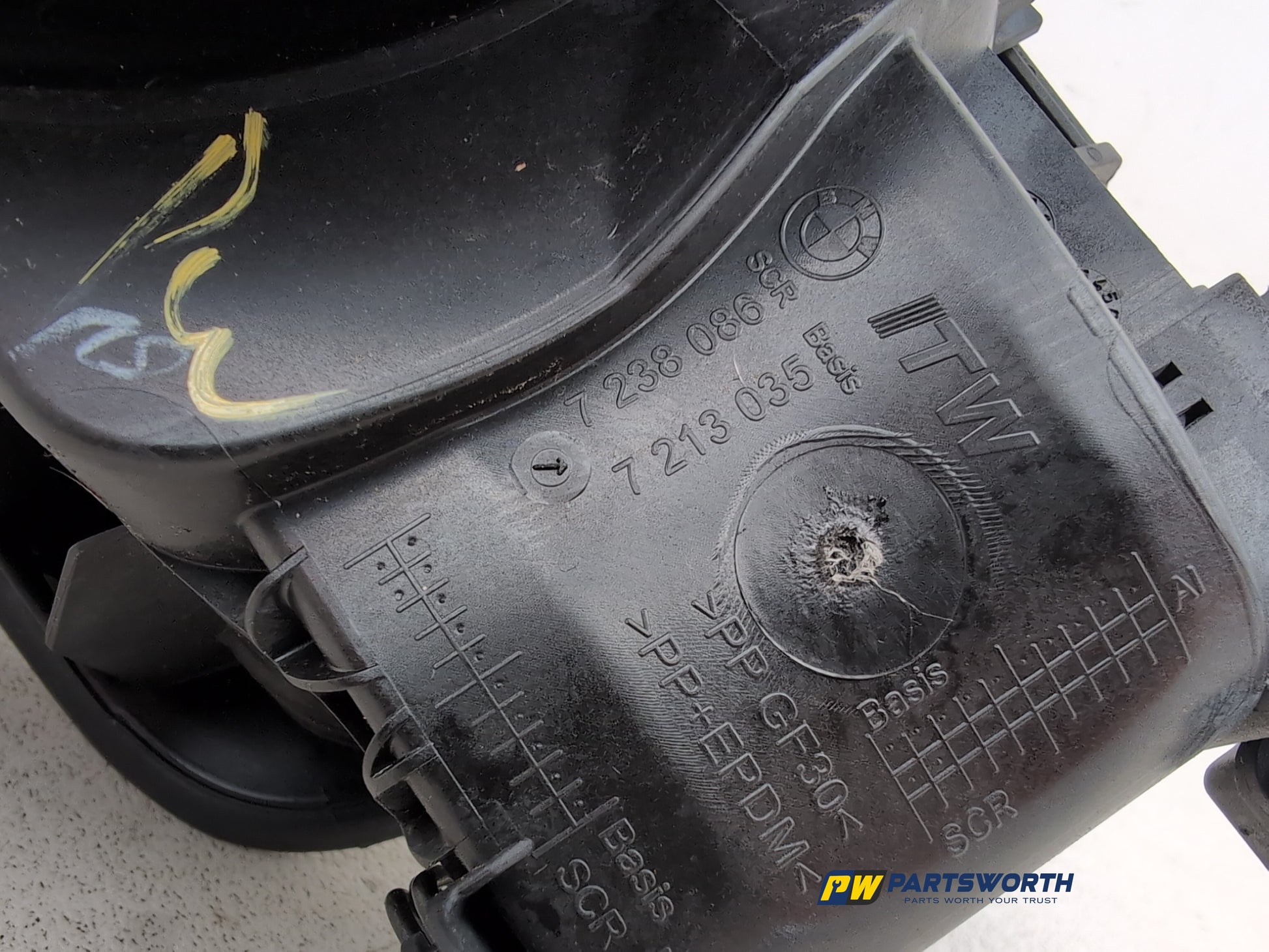 Fuel Filler Flap 5
