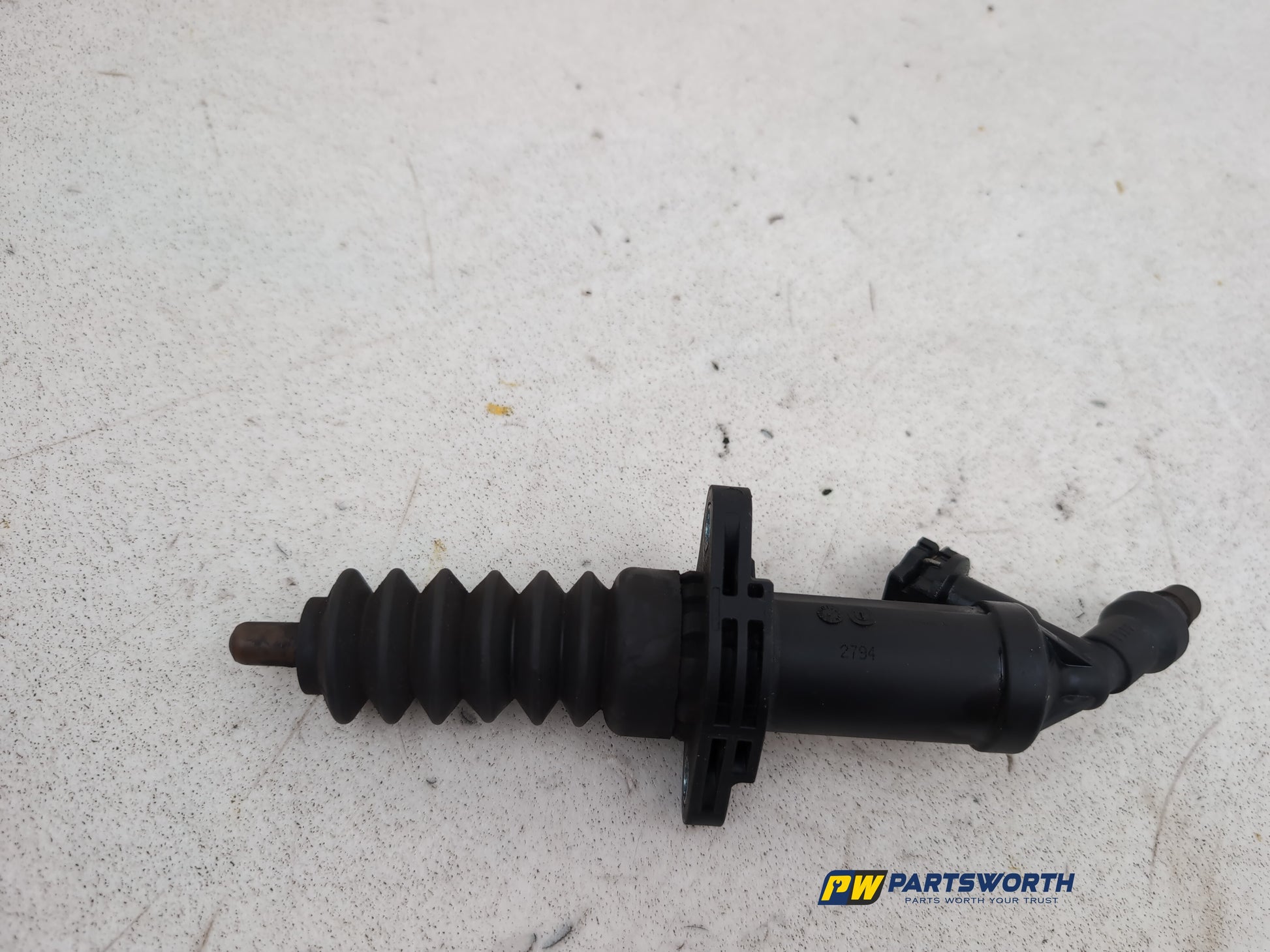 Clutch Slave Cylinder and Pipe  5