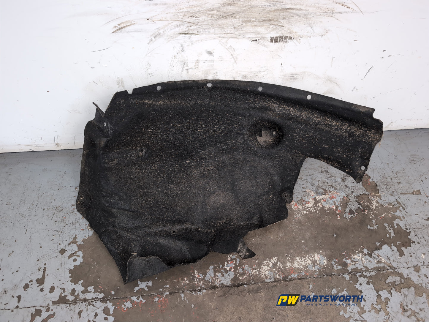 Moulding Wheel Arch Front LH 5
