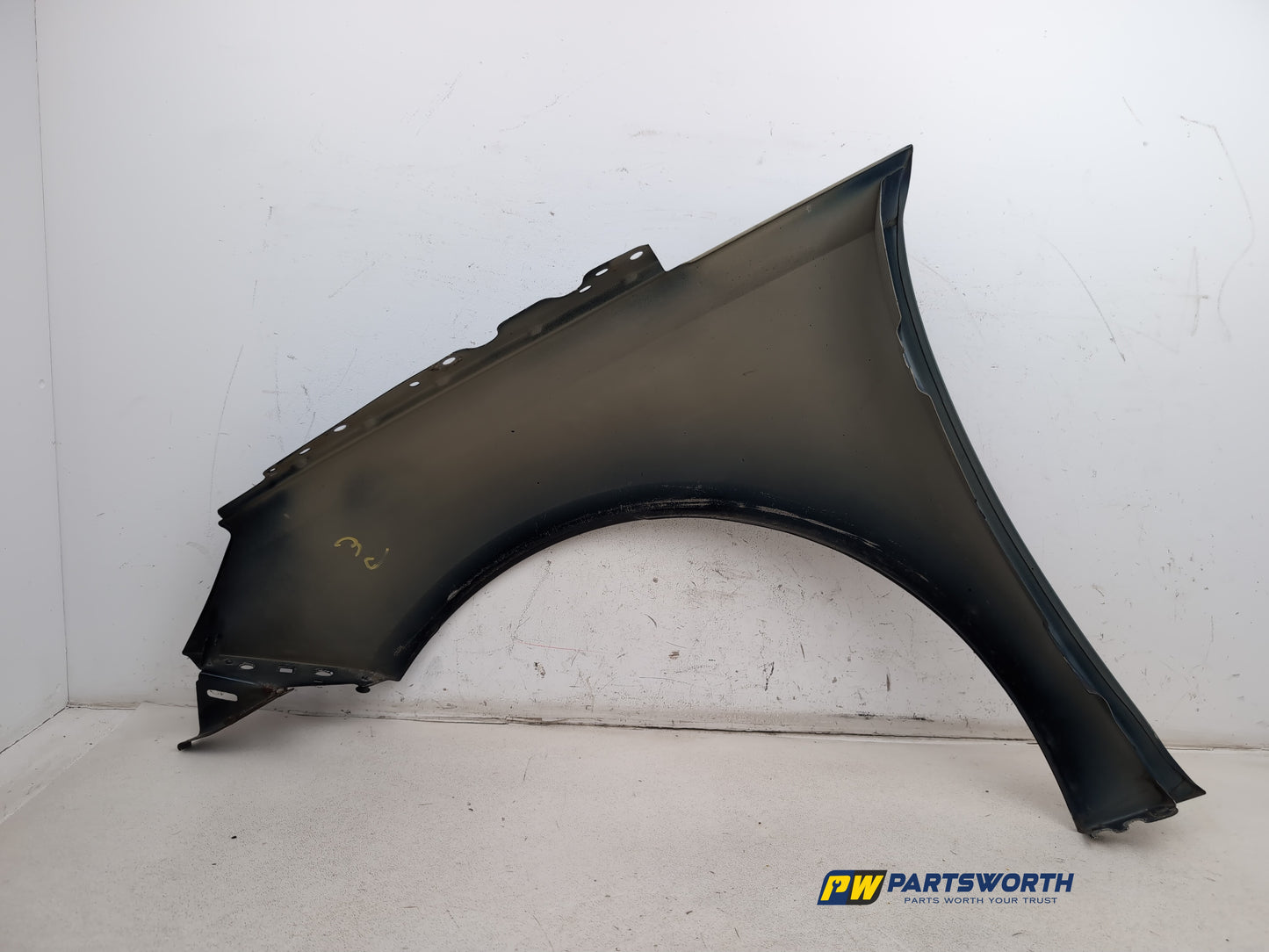 Wing Front RH 5