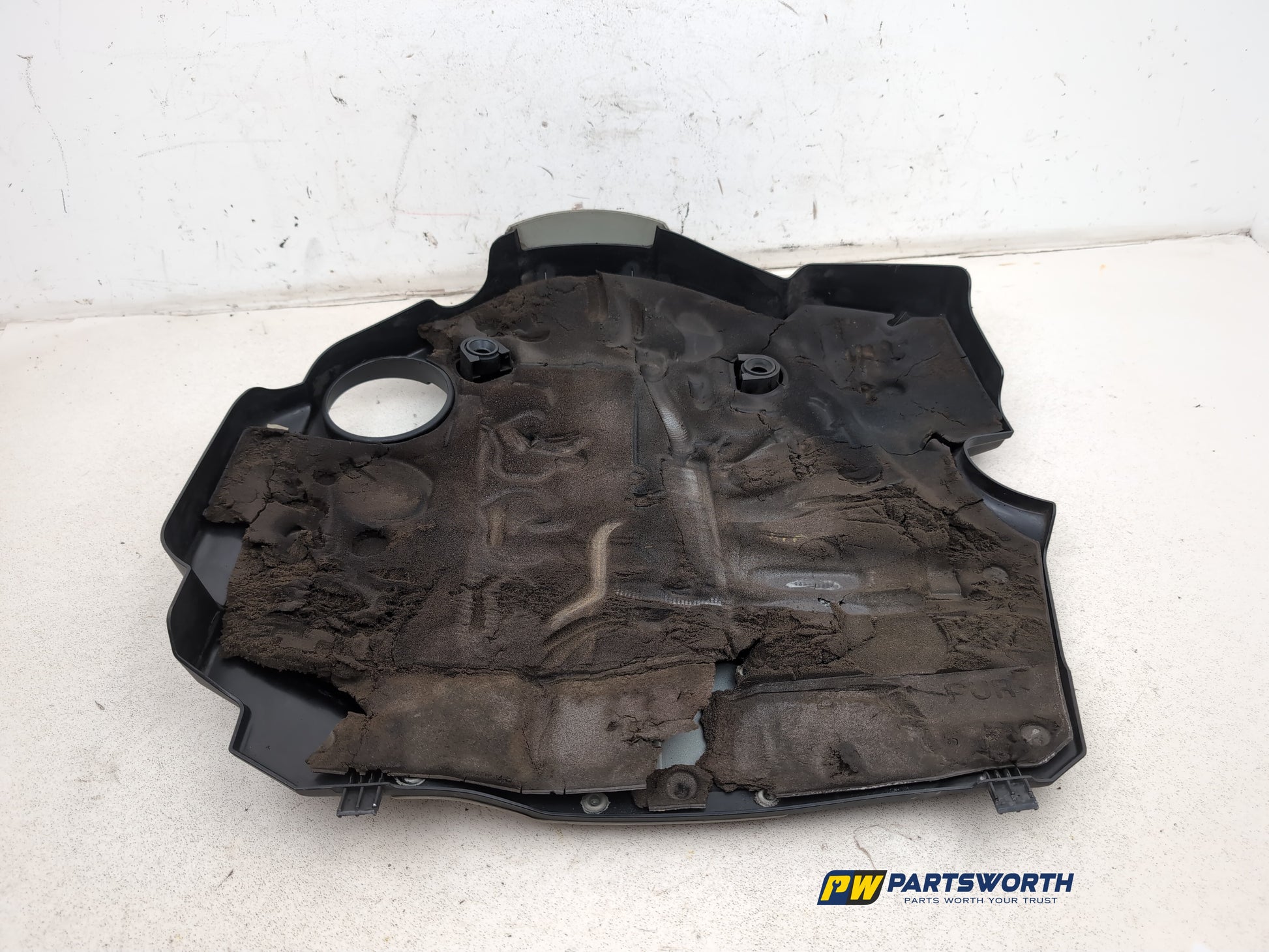 Engine Cover 5
