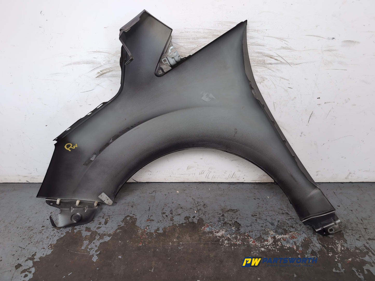 Wing Front RH 5