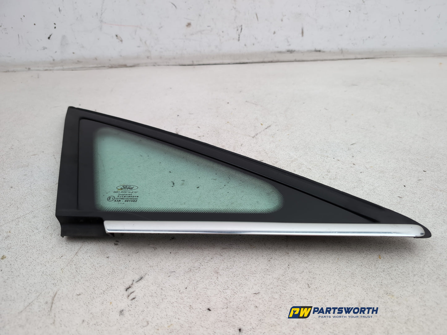 Door Glass Quarter Light Front RH 5