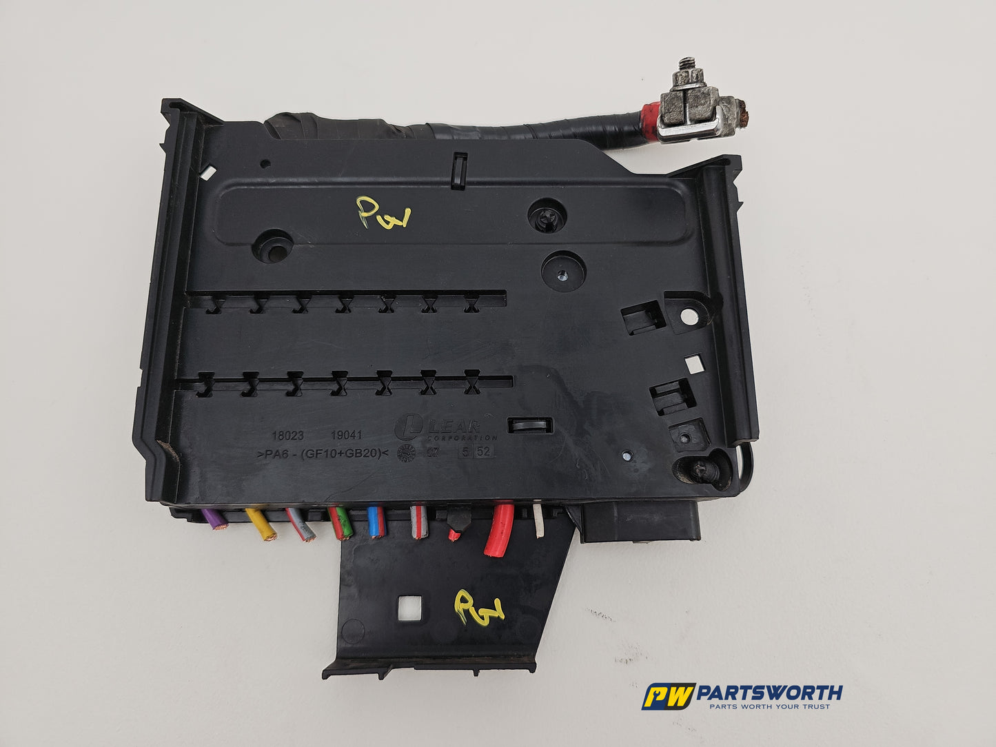 Fuse and Relay Box 1 5