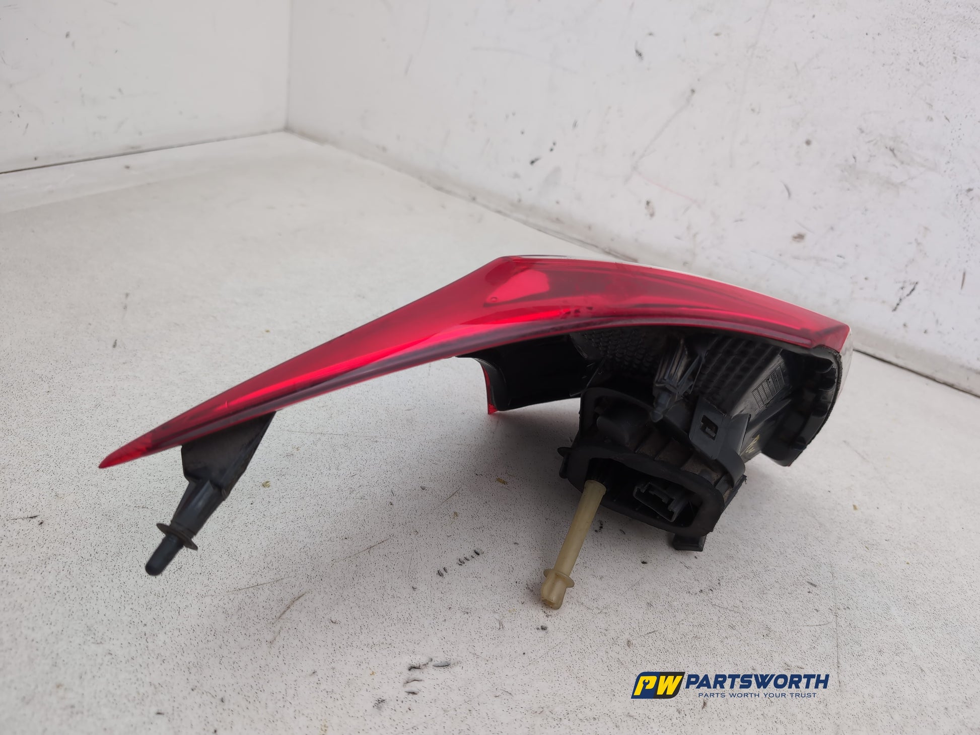 Lamp Assembly Rear RH 5