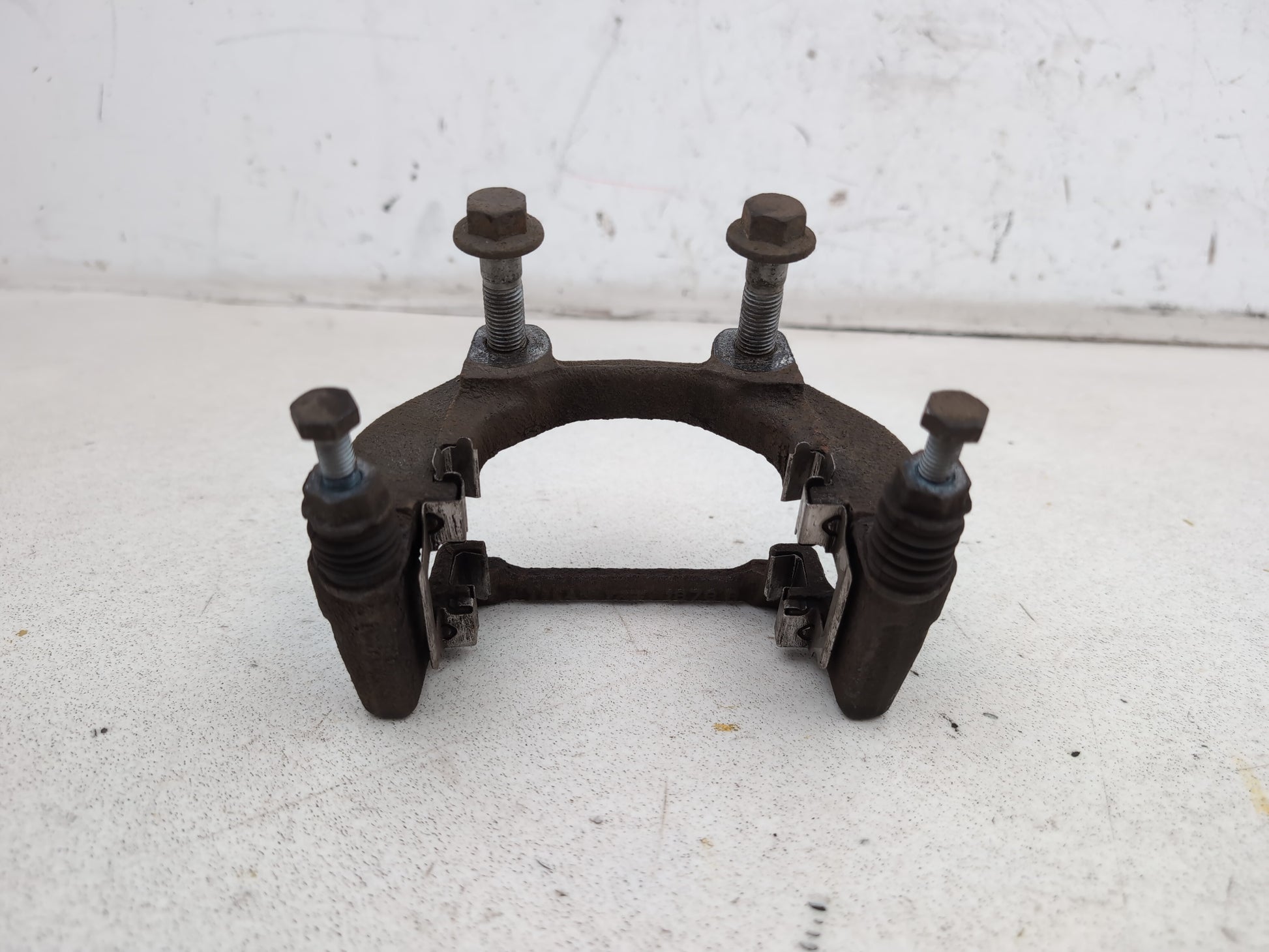 Brake Rear Caliper Support LH 5