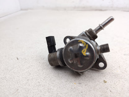 High pressure fuel pump 5