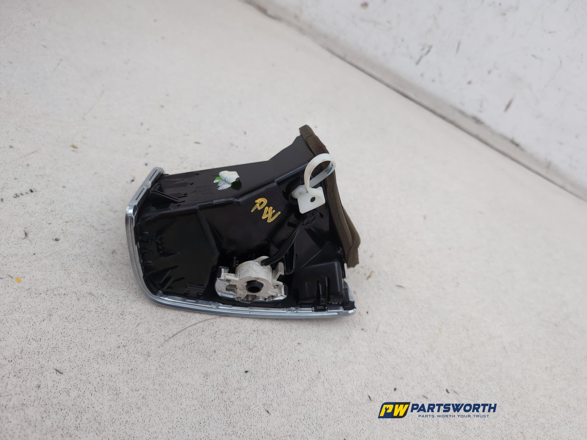 Dashboard Trim With Air Vent  5