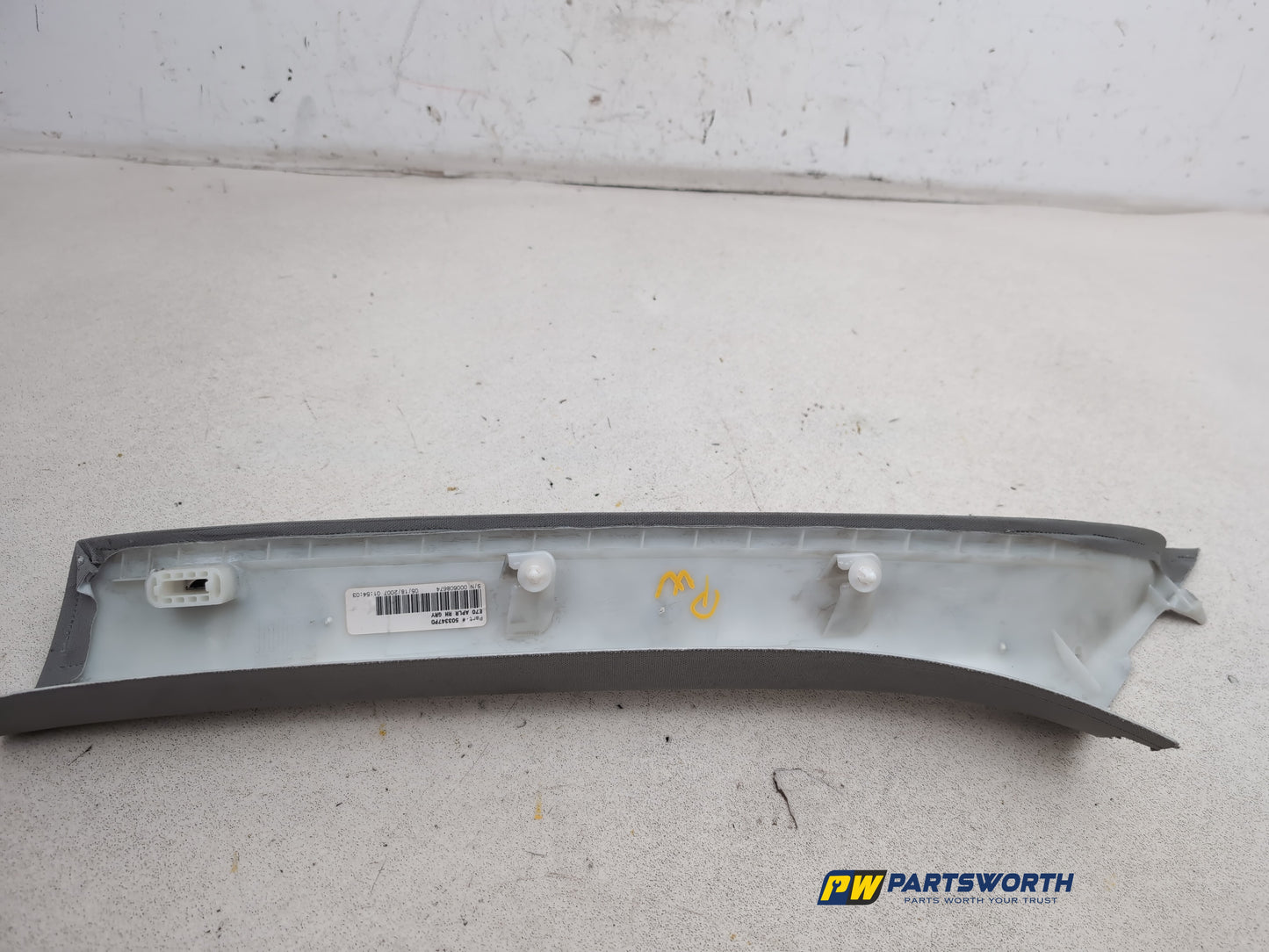 RH A Pillar Trim  5