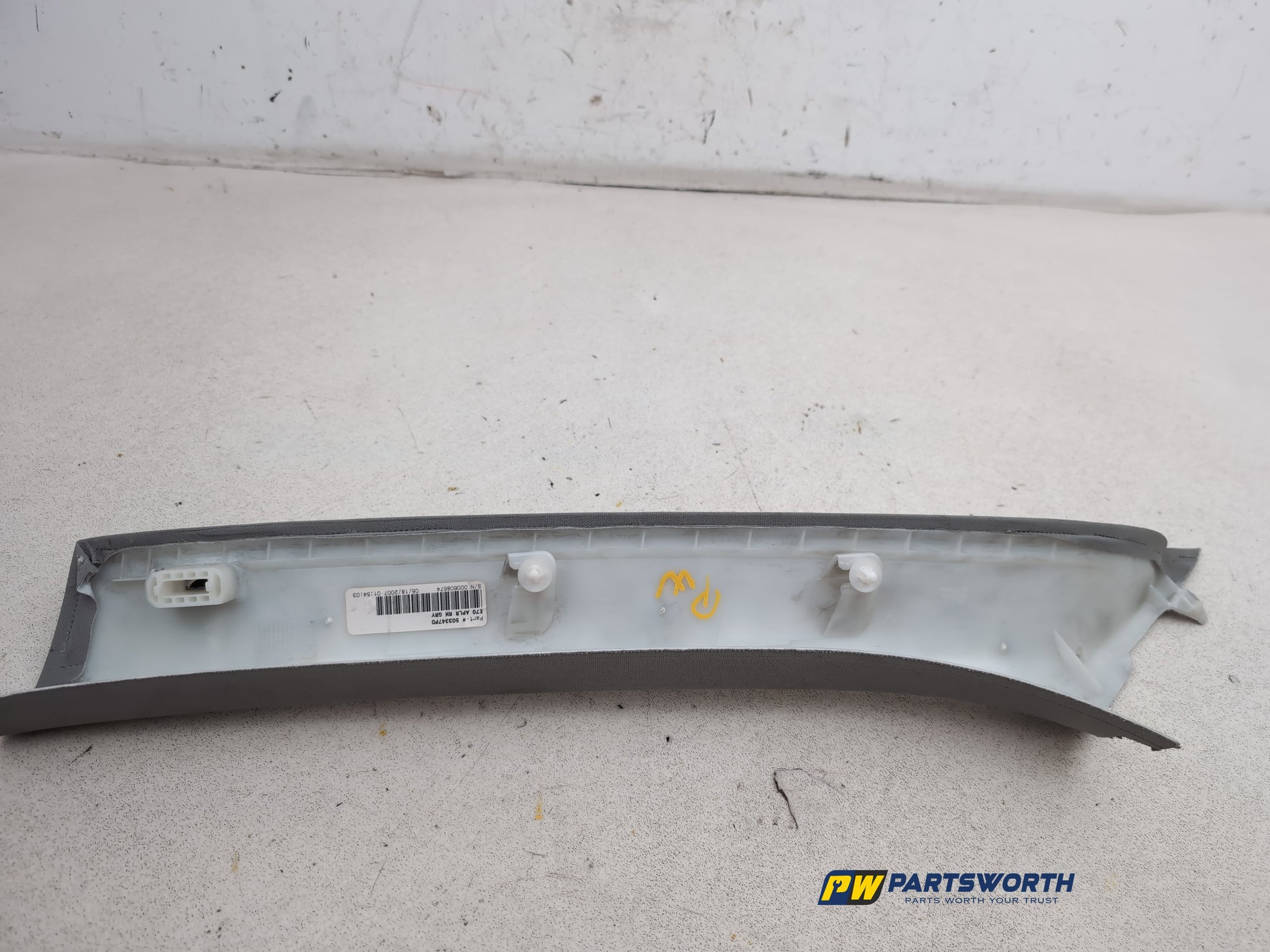 RH A Pillar Trim  5