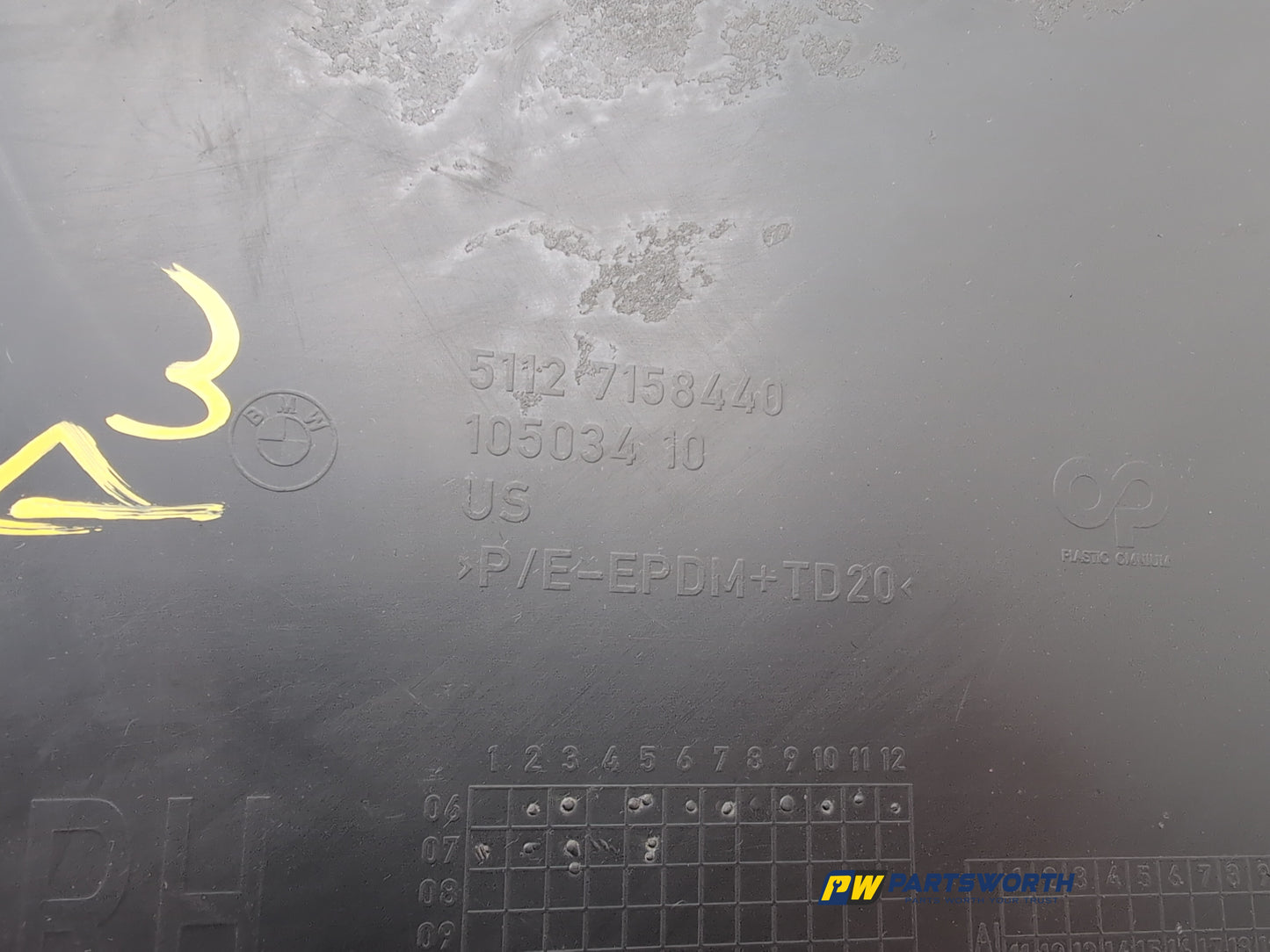Moulding Quarter Panel RH 5