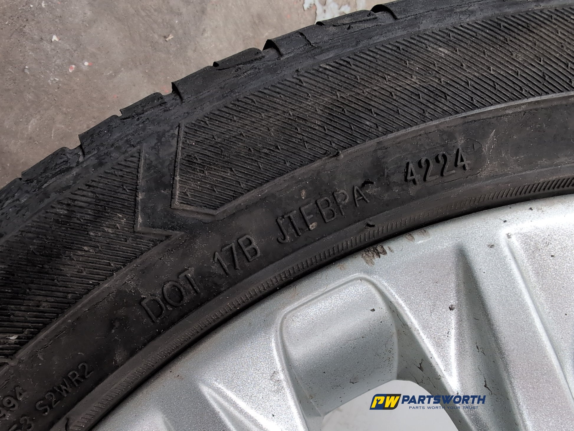 Wheel Road Alloy 5