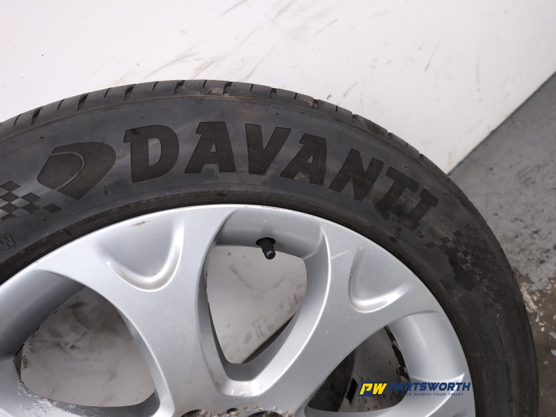 Wheel Road Alloy 5