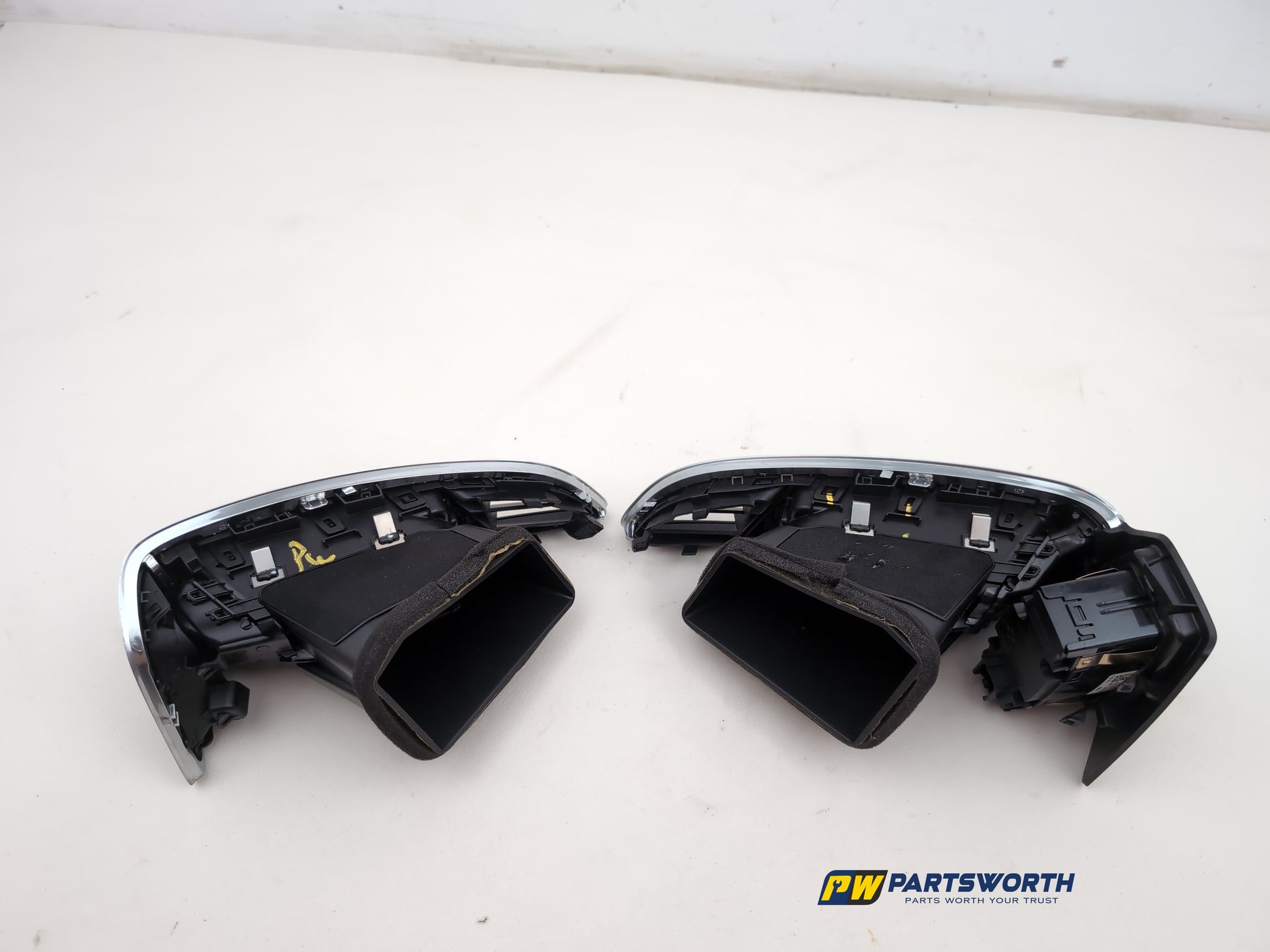 Dashboard Trim With Air Vent  5